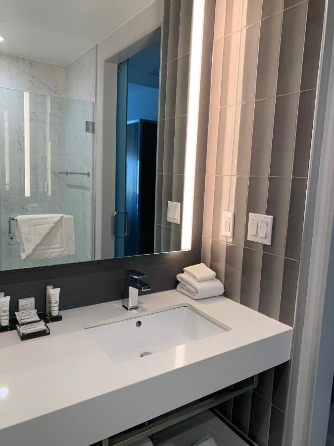 Marriott New York Jfk Airport Hotel Eksteriør billede