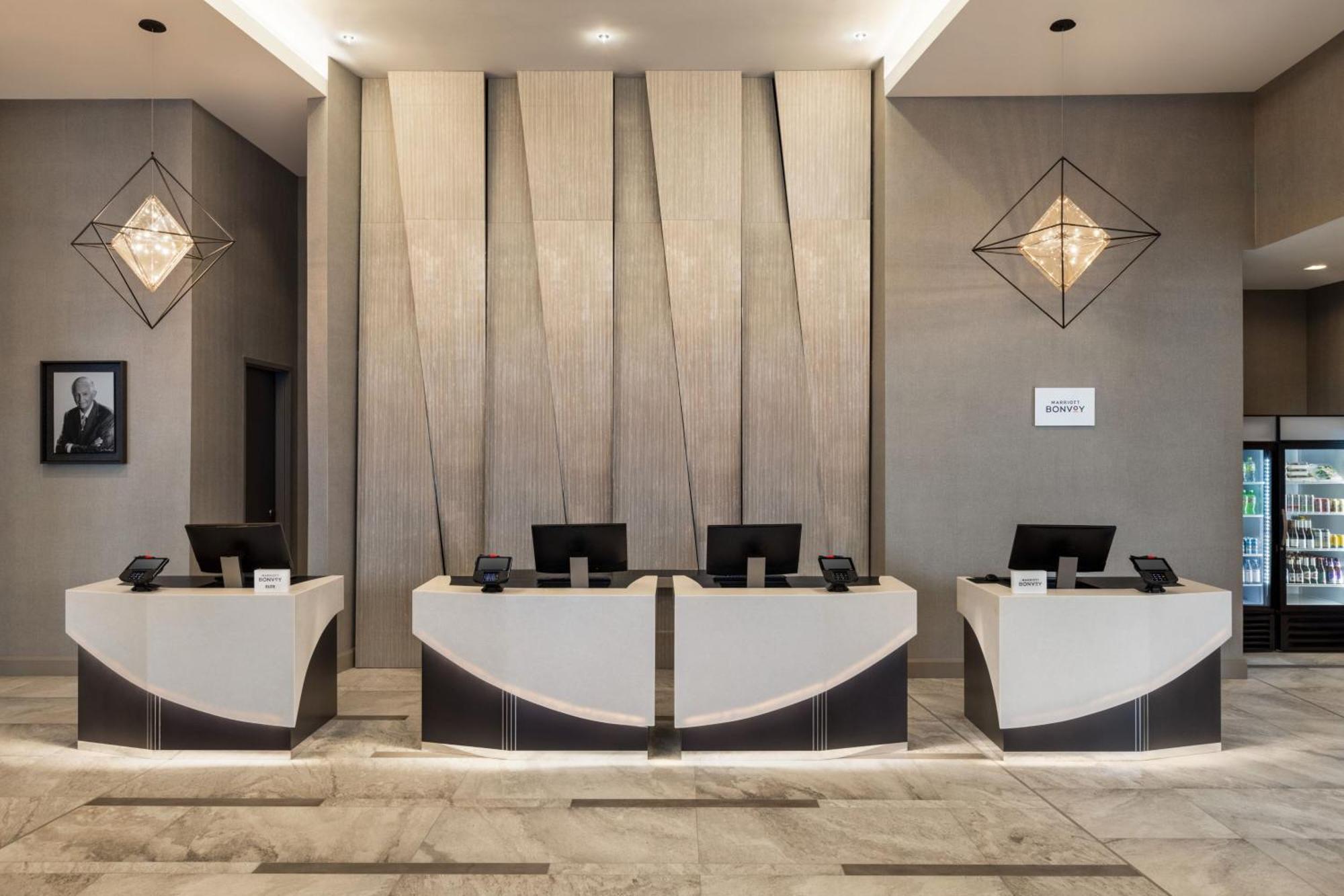 Marriott New York Jfk Airport Hotel Eksteriør billede